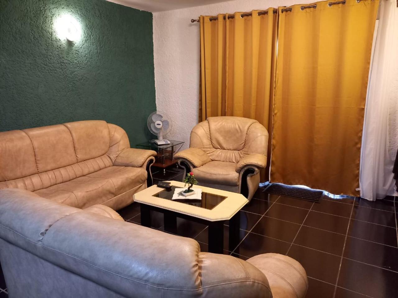 Bella Villa Flic en Flac Экстерьер фото