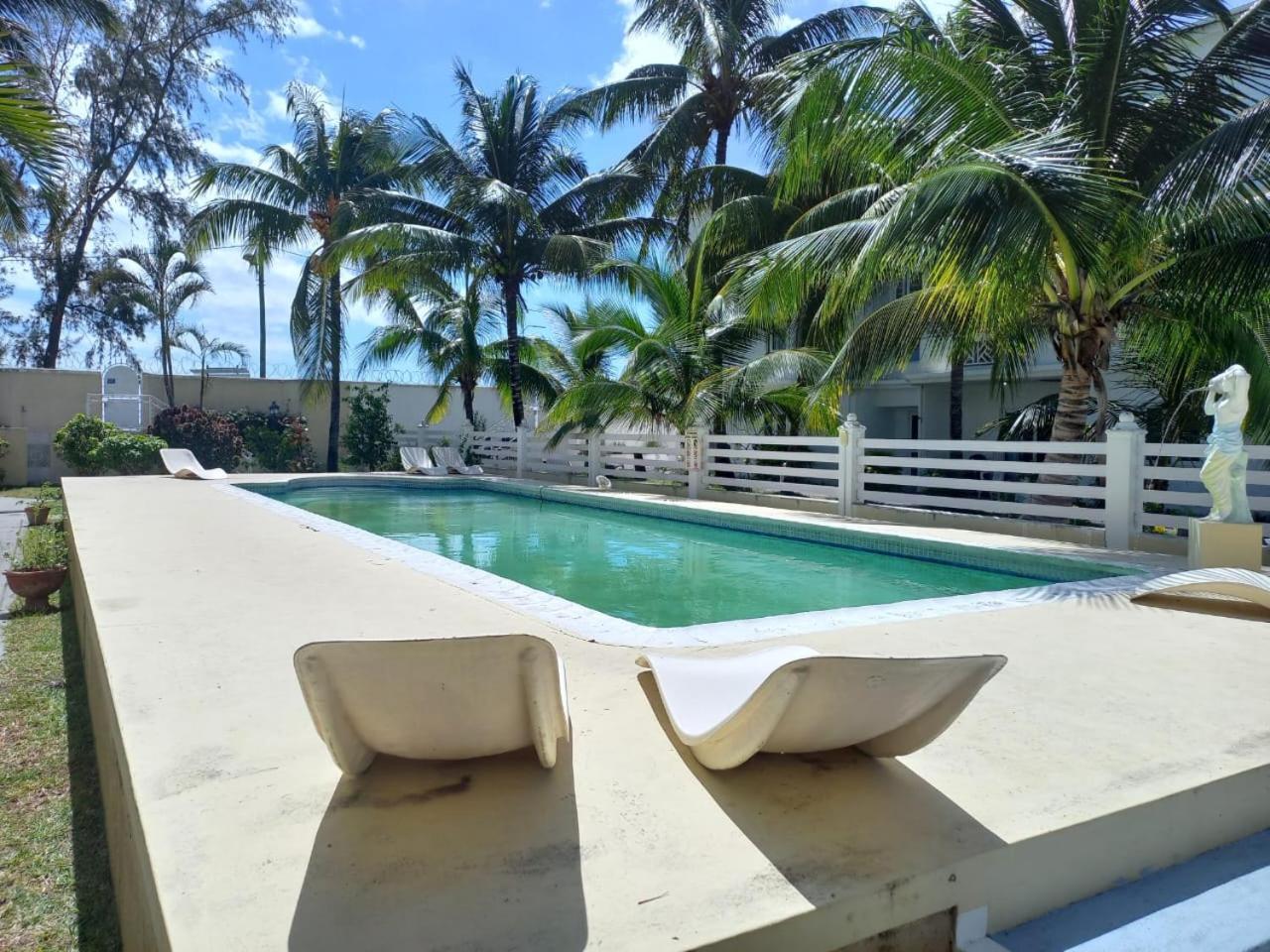 Bella Villa Flic en Flac Экстерьер фото