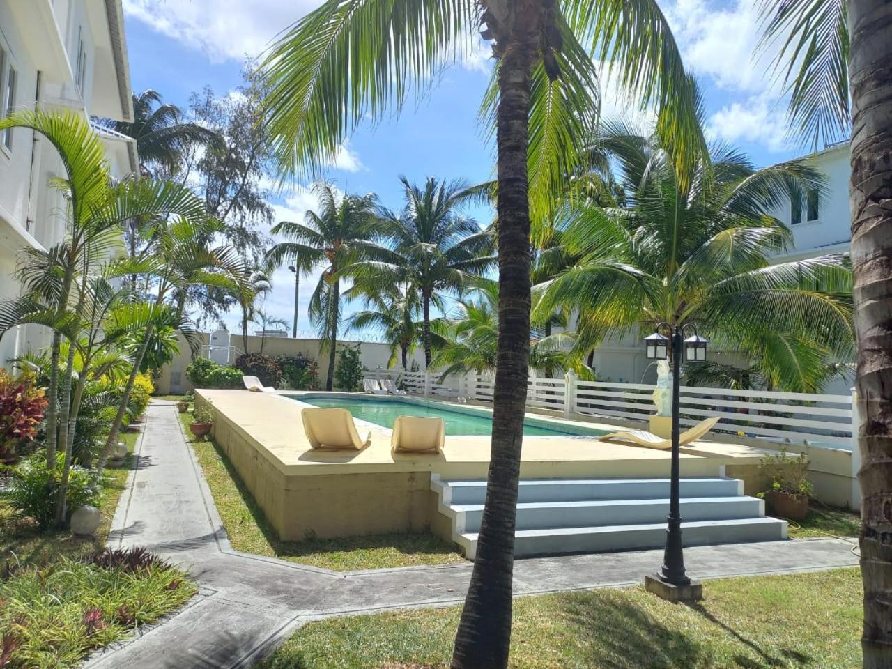 Bella Villa Flic en Flac Экстерьер фото