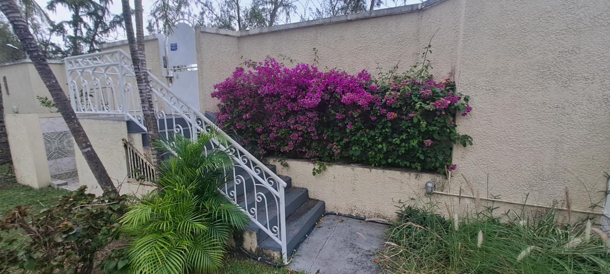 Bella Villa Flic en Flac Экстерьер фото